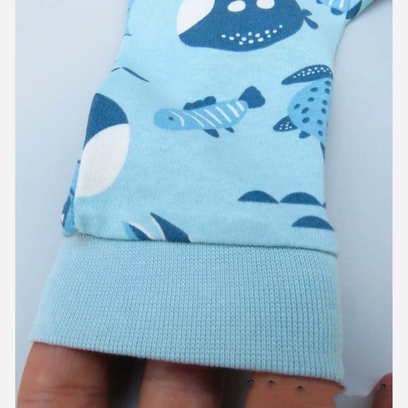 Dormez mieux avec le swaddle – Doux et sûr, idéal pour favoriser le sommeil en rose.