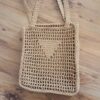 Casual Raffia Tote – Suitable for Beach