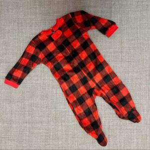 Barboteuse bébé en coton à motif carreaux – confortable et stylée, importée pour votre petit