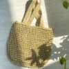 Sac fourre-tout boho en rafia fait main – Convient aux looks de vacances et de resort