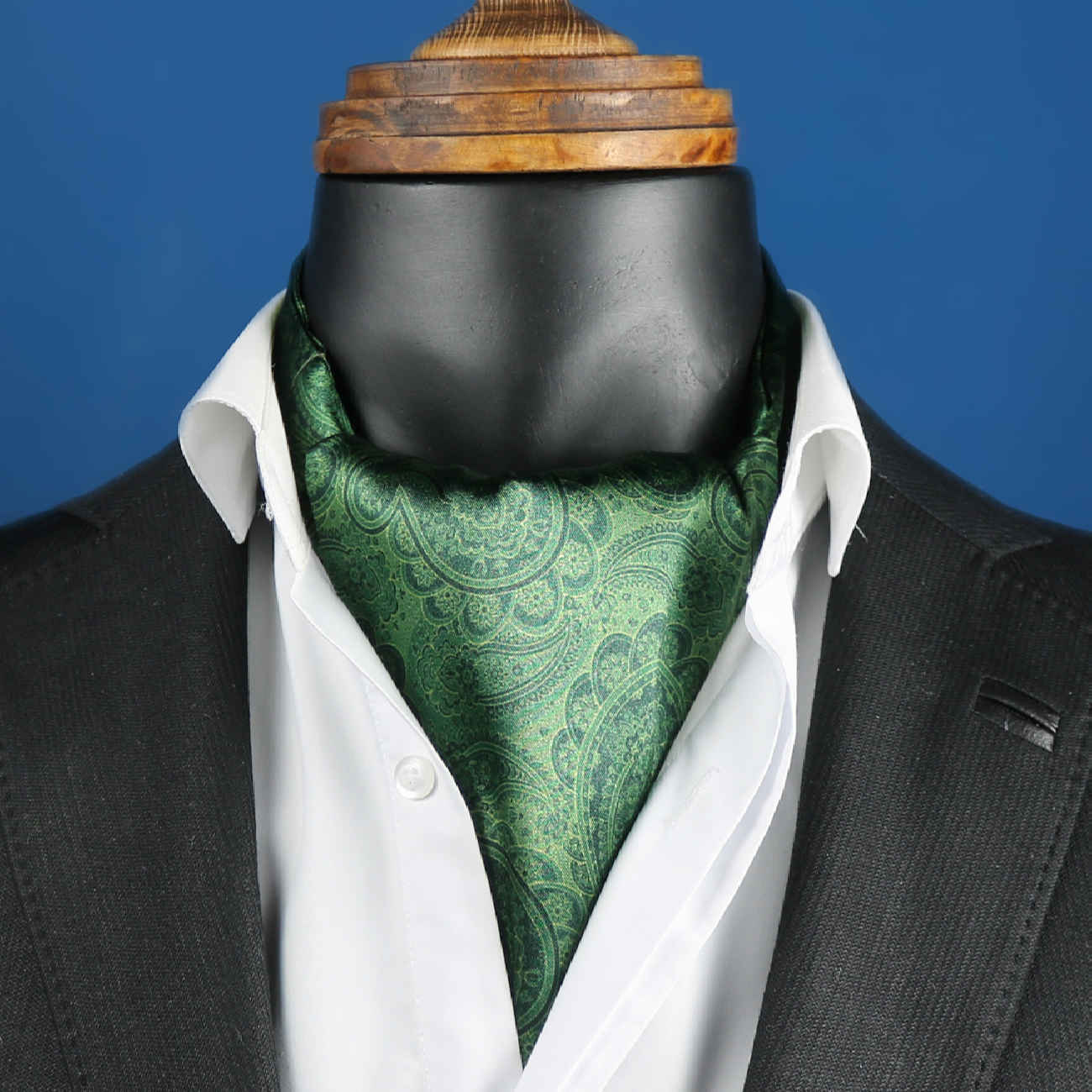 Cravate Ascot de style classique pour homme avec motif floral cachemire en vert