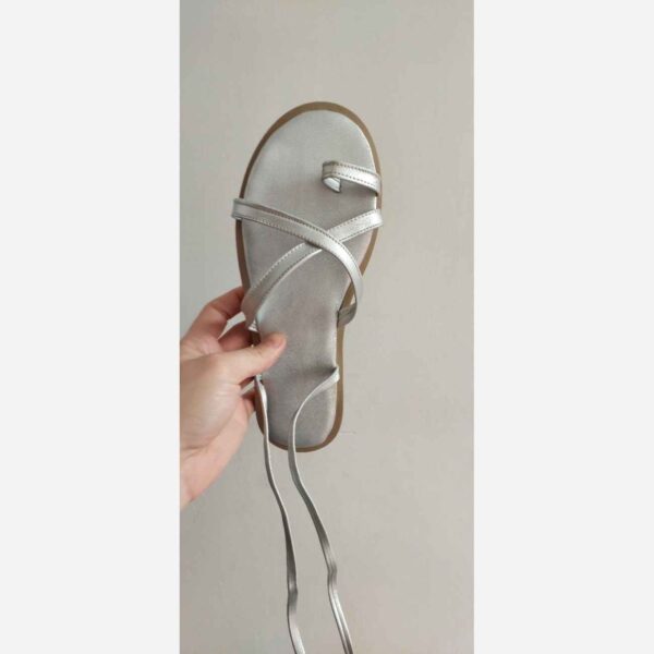 Sandale gladiateur confortable à lacets – Design tendance et durable en argenté