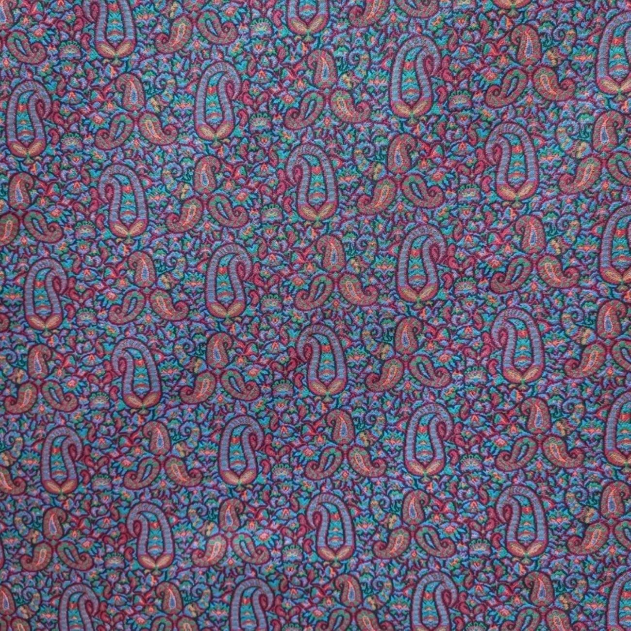 Termeh persan : fils de tradition et de beauté