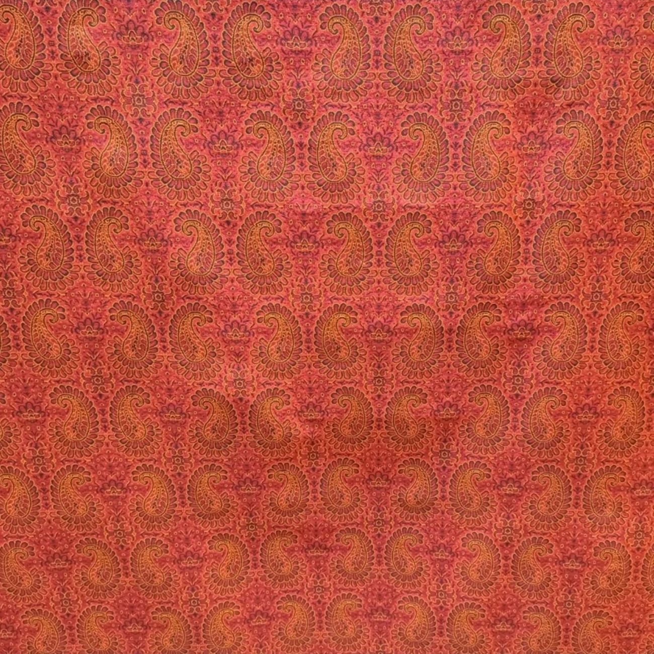 Splendeur du Termeh : textiles persans faits main incarnant l’âme d’une tradition intemporelle