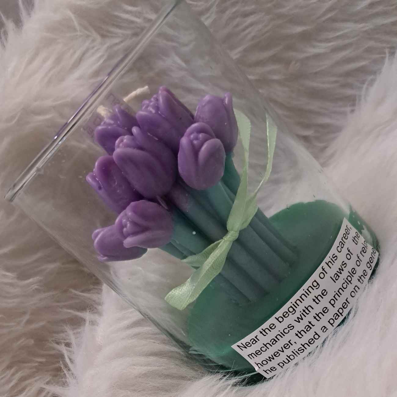 Bougie artisanale en pot de lavande – Parfum floral apaisant pour une atmosphère chaleureuse à la maison