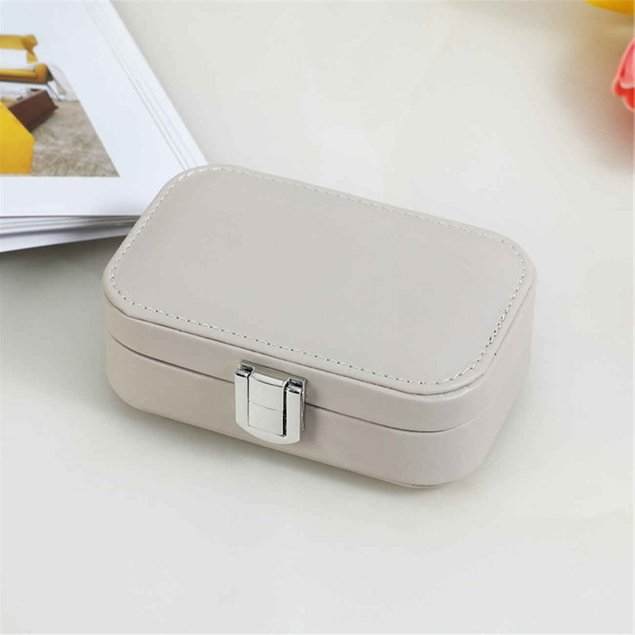 Organisateur à bijoux en cuir artificiel – rangement stylé pour accessoires précieux