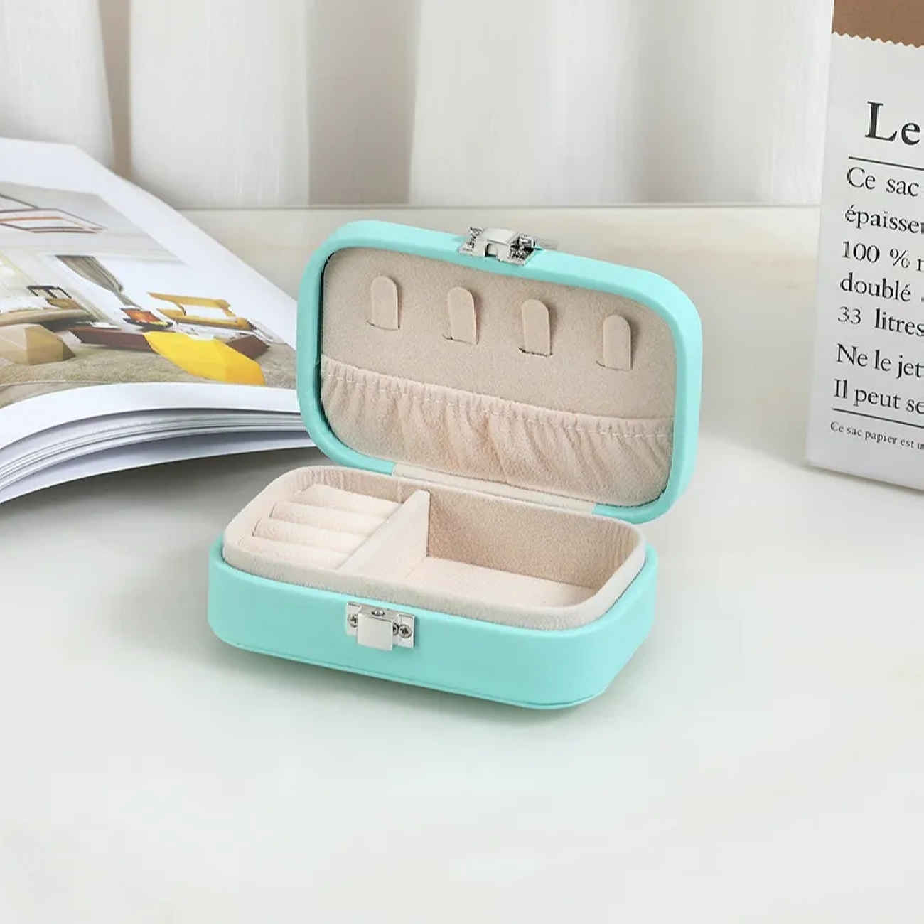 Organisateur à bijoux en cuir artificiel – rangement stylé pour accessoires précieux