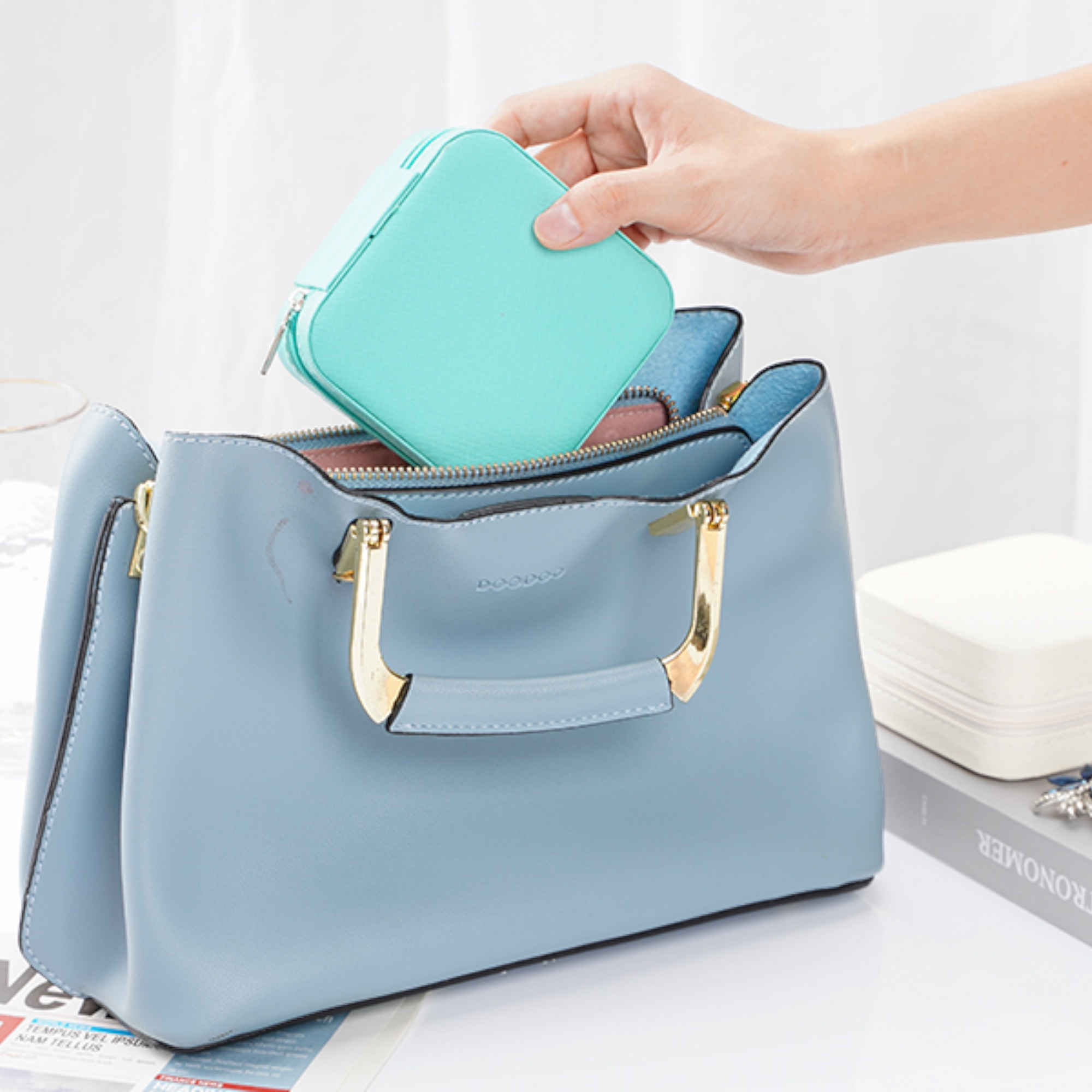 Boîte à bijoux élégante pour bagues, colliers et boucles d’oreilles – parfaite pour voyager