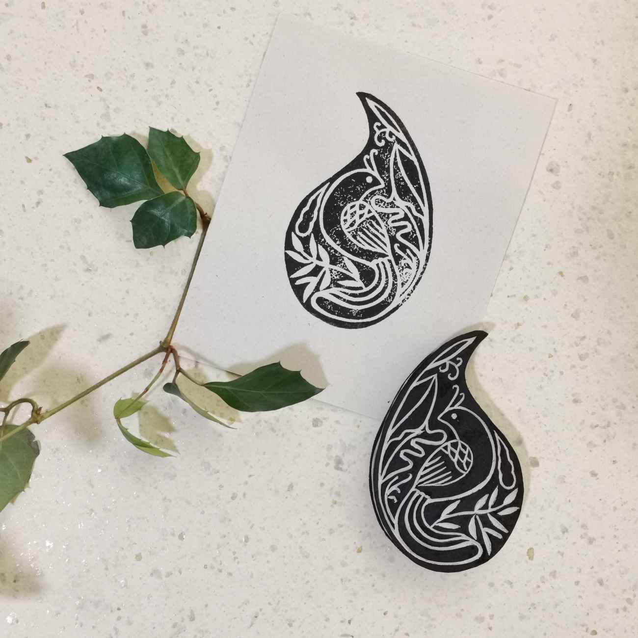 Tampon fait main Oiseau et Paisley – parfait pour loisirs créatifs sur papier et tissu