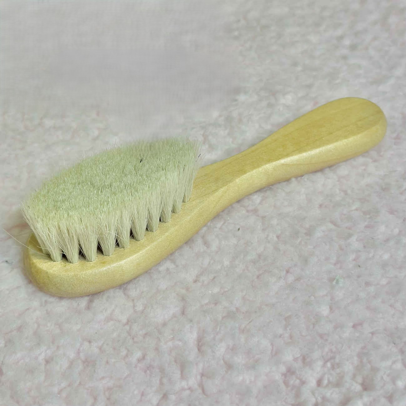 Brosse et Peigne en Bois pour Enfants – Démêlage Doux pour le Soin des Cheveux, Ensemble de 3 Pièces