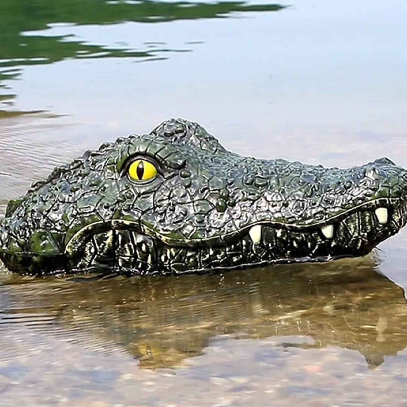 Croc Attack – La Bête Radiocommandée Surpuissante aux Mâchoires Impressionnantes & Éclaboussures Explosives