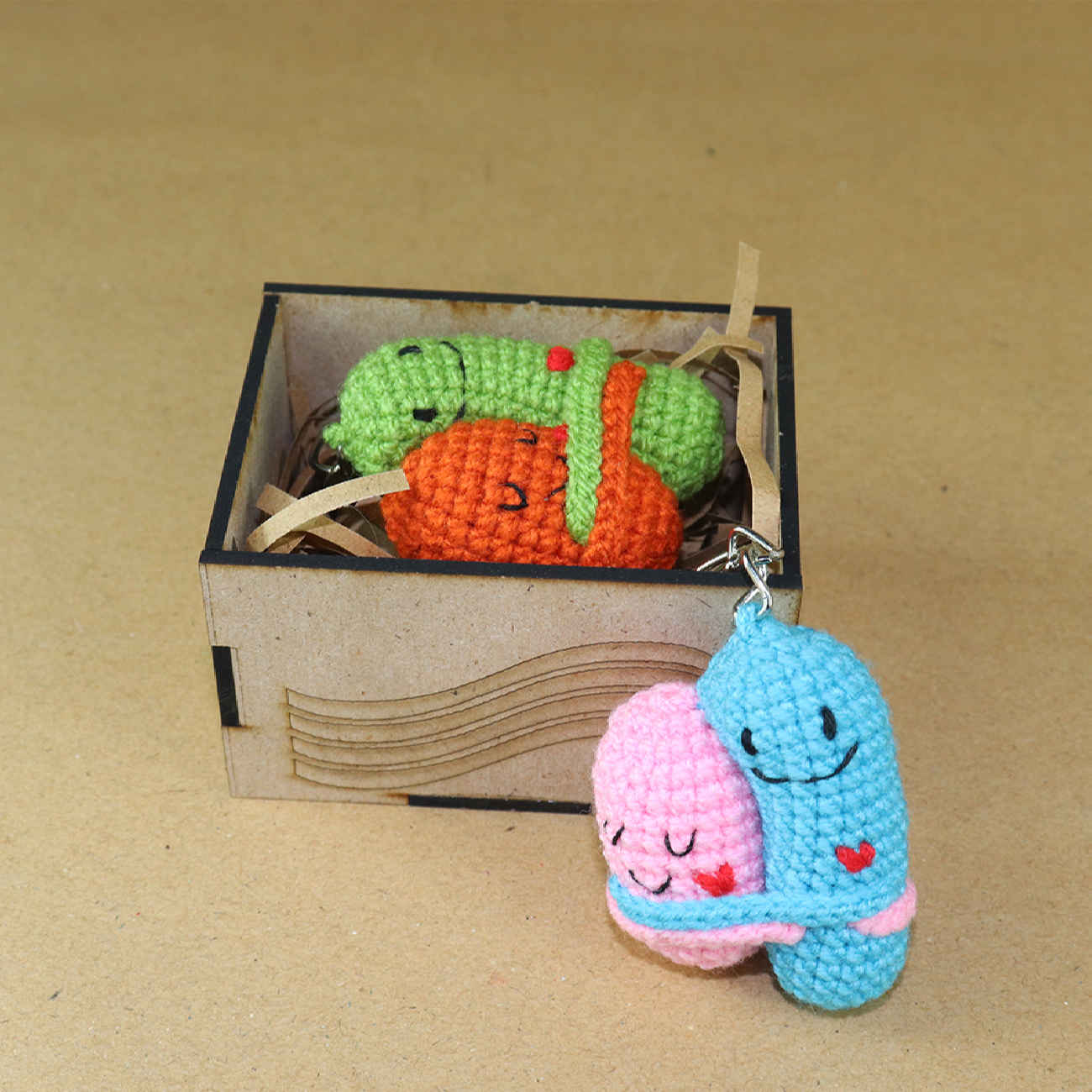 Porte-clés au Crochet Fait Main – Design Câlin, Idéal pour Clés & Usage Quotidien
