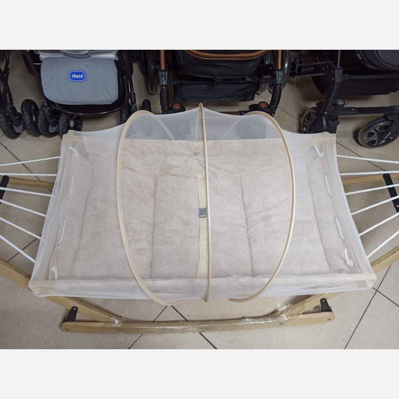 Berceau Bébé Traditionnel en Bois – Grande Basculette de Type Hamac avec Moustiquaire Amovible